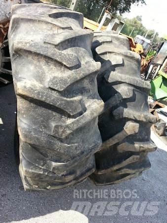  Pneus 18.4-30 Tires, wheels and rims