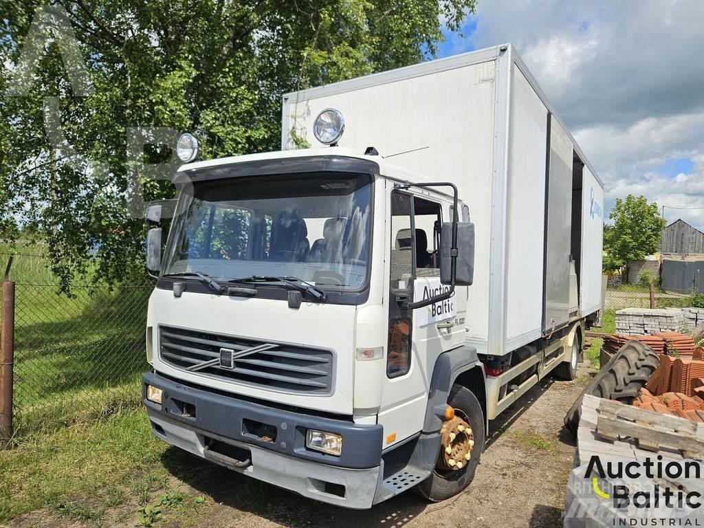 Volvo FL615 Box trucks