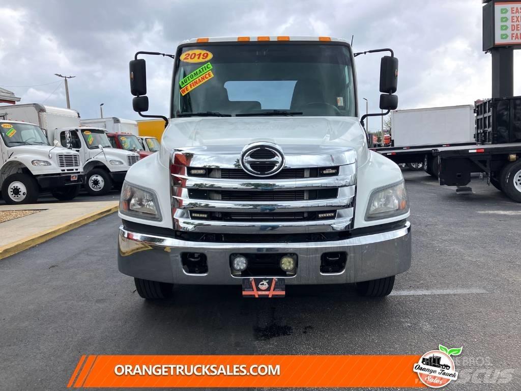Hino 258 Tow Trucks / Wreckers