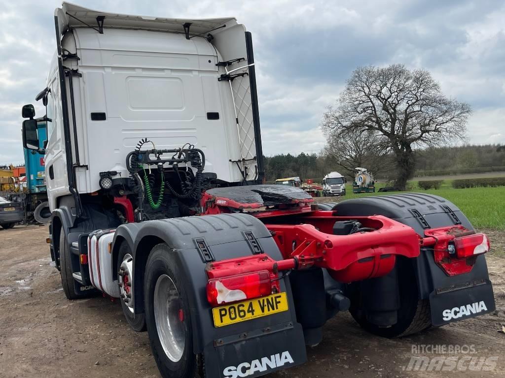 Scania R 490 Conventional Trucks / Tractor Trucks