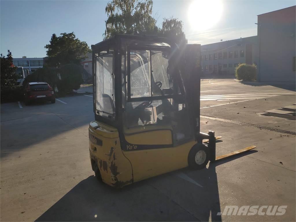 Yale ERP20VT Electric Forklifts