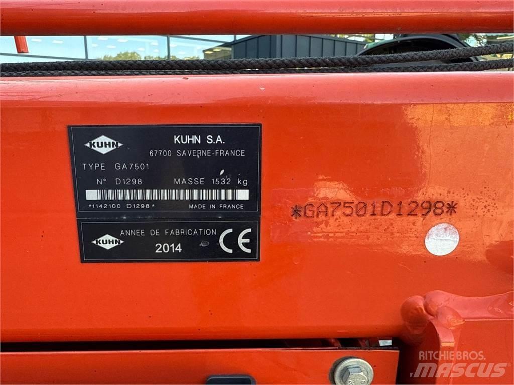 Kuhn GA 7501 Swathers/ Windrowers