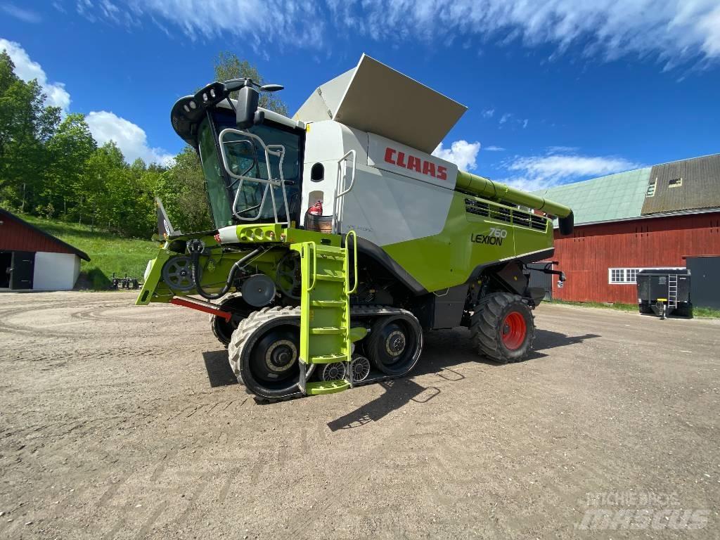 CLAAS Lexion 760 Combine Harvesters