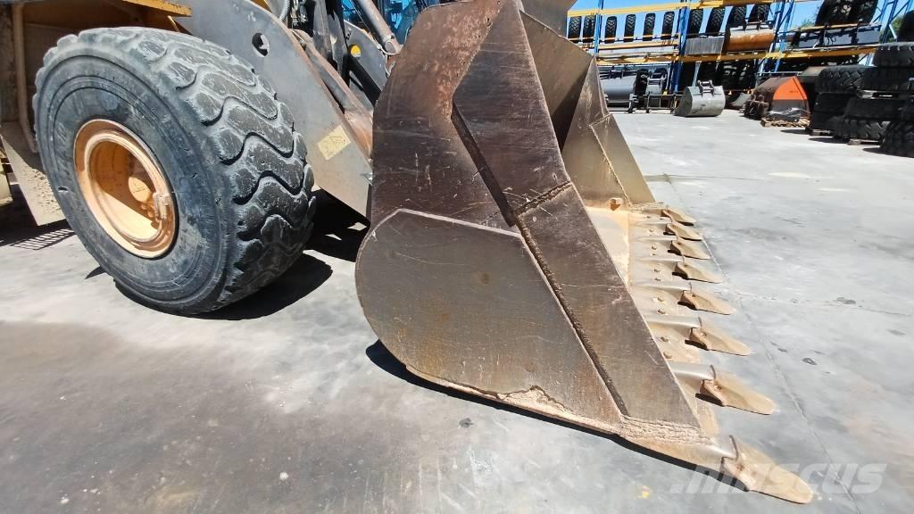 Volvo L 180 F Wheel Loaders