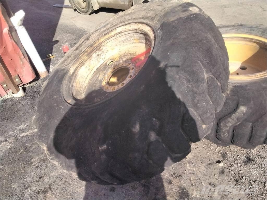 Nokian Els 17,5x25 Tires, wheels and rims