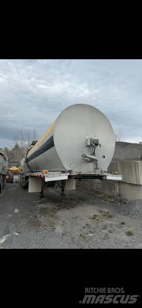 Remtec 4 AXLES Tank Trailers