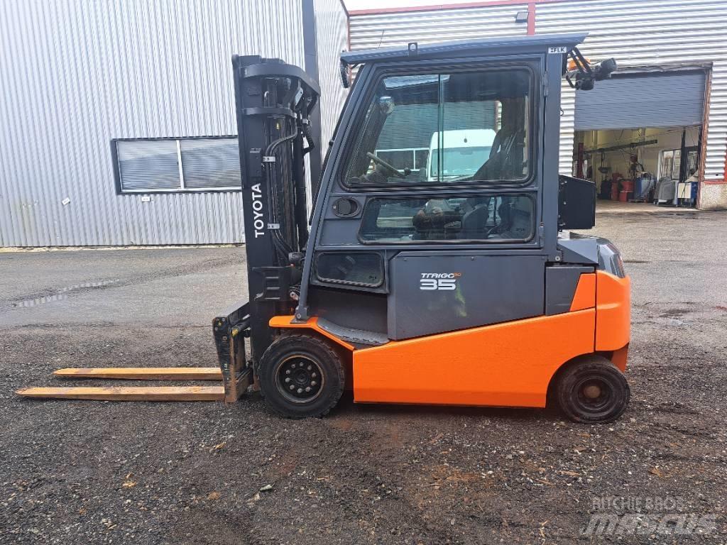Toyota 8fbmt35 Electric Forklifts