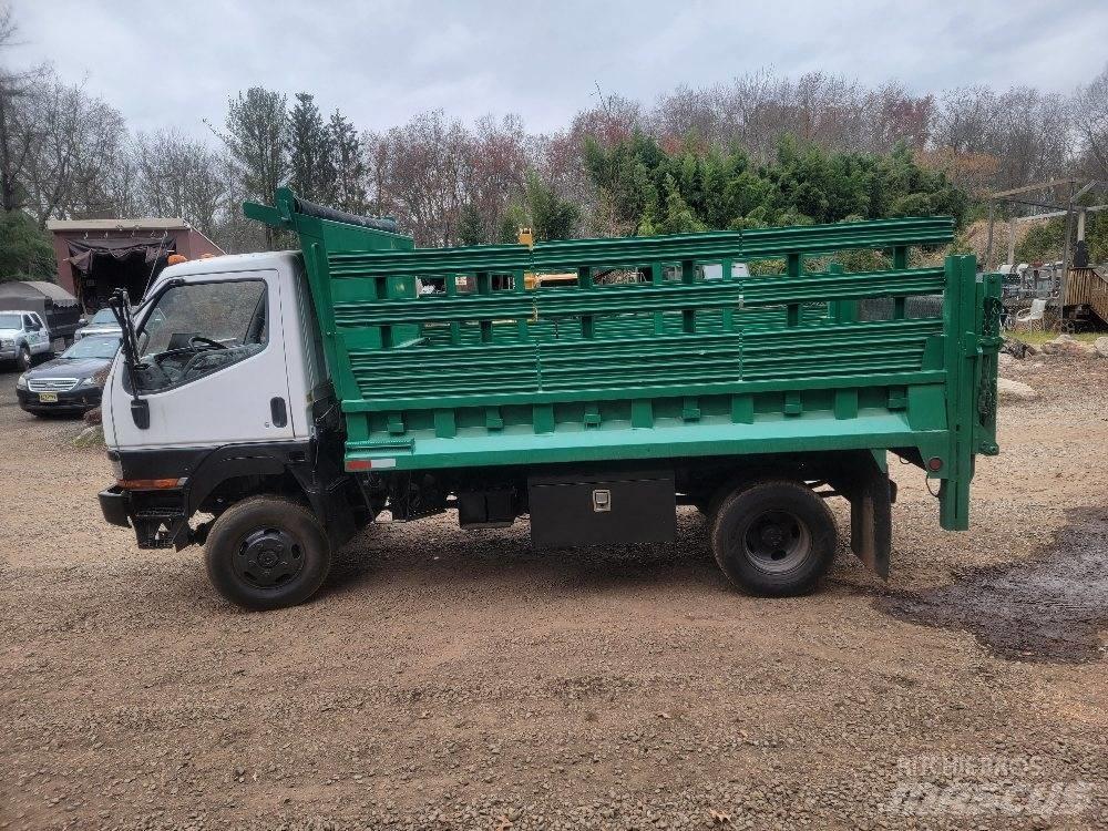 Mitsubishi FUSO Dump Trucks