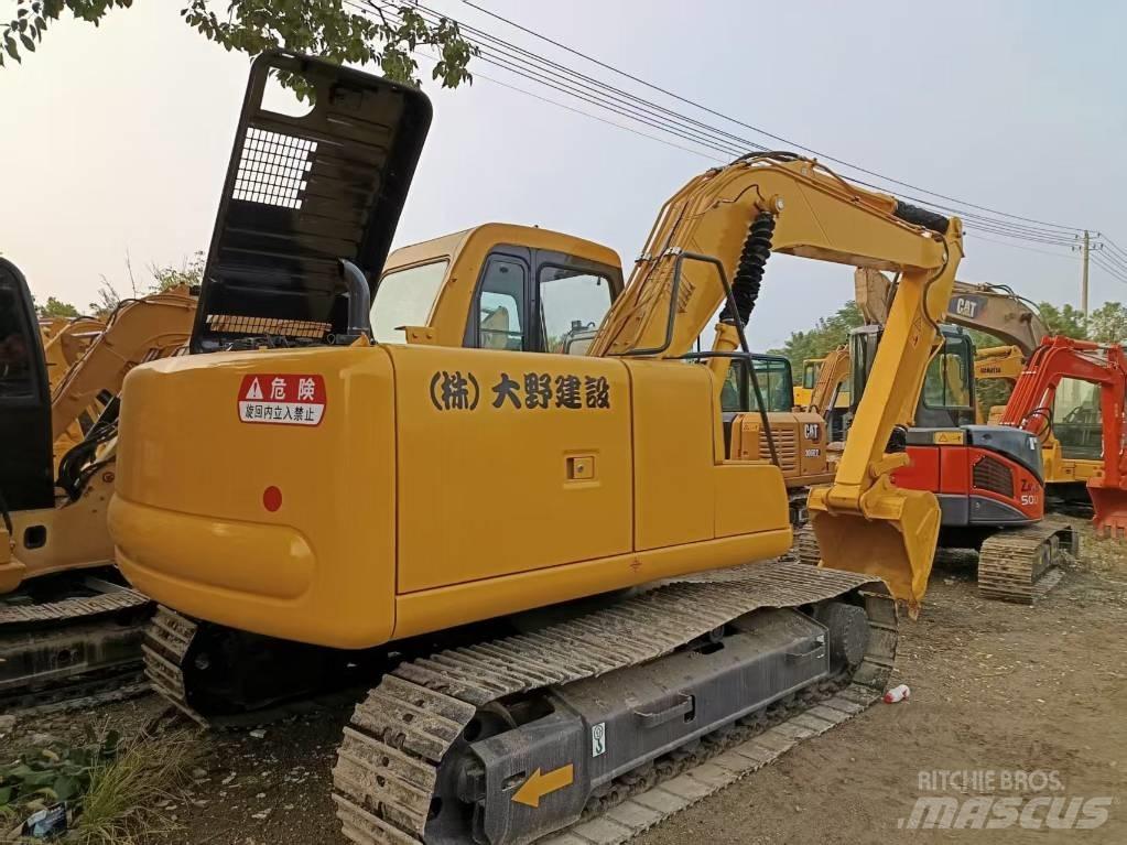 Komatsu PC120 Mini excavators  7t - 12t