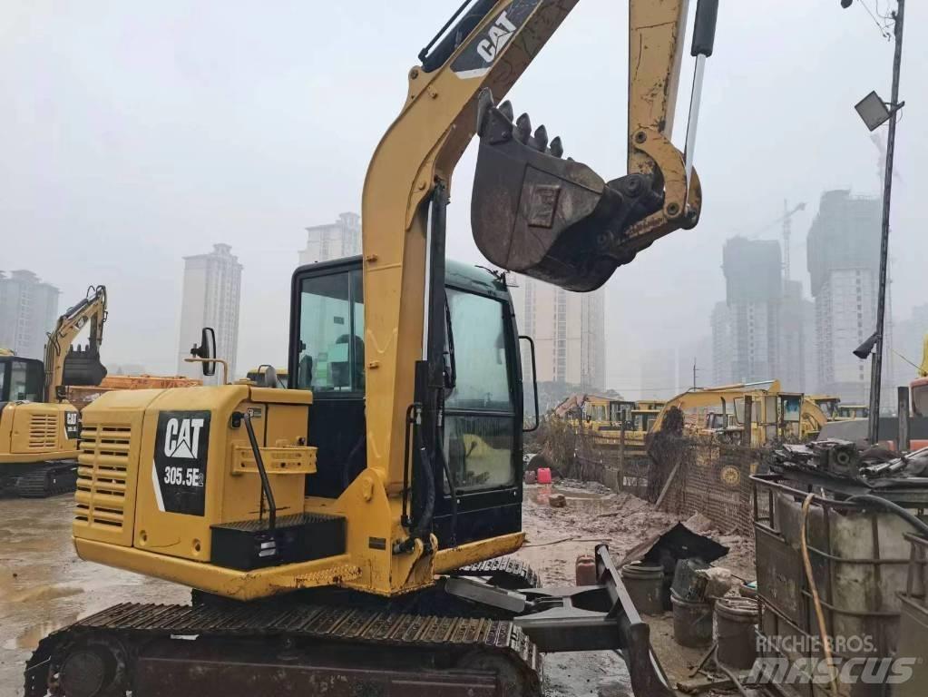 CAT 305.5 E Mini Excavators <7t (Mini Diggers)