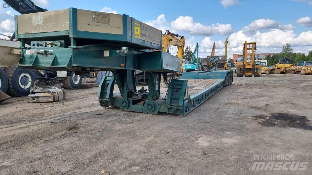 King GTL 70 Lowboy Trailers