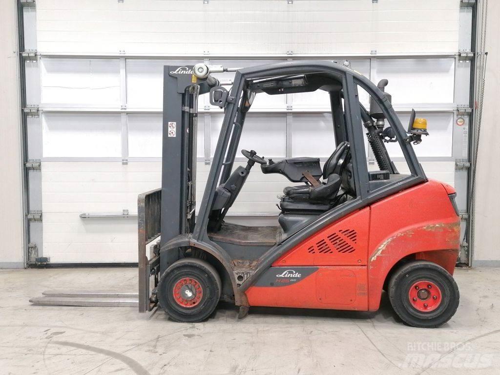 Linde H25D-02 Diesel Forklifts