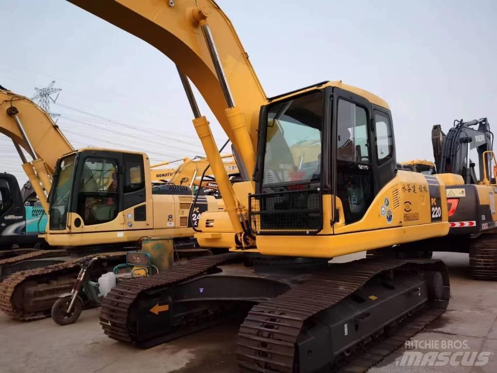 Komatsu PC 220-7 Crawler Excavators