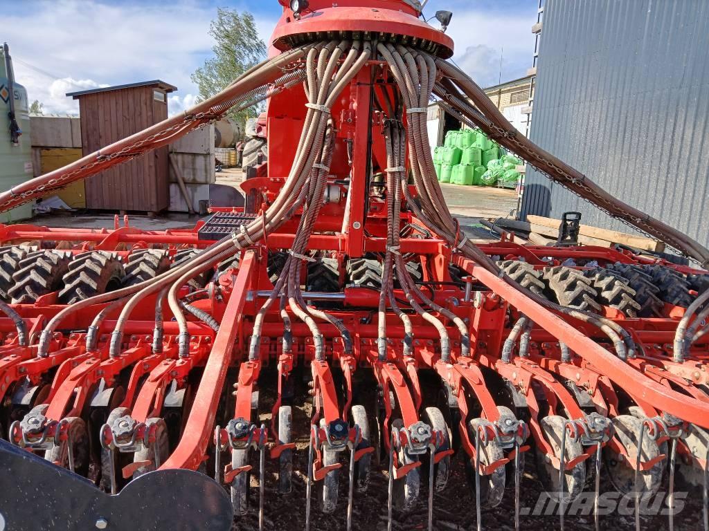 Kuhn Espro 6000 R Farm Drills