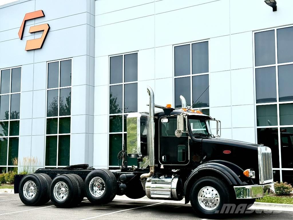 Peterbilt 357 Conventional Trucks / Tractor Trucks