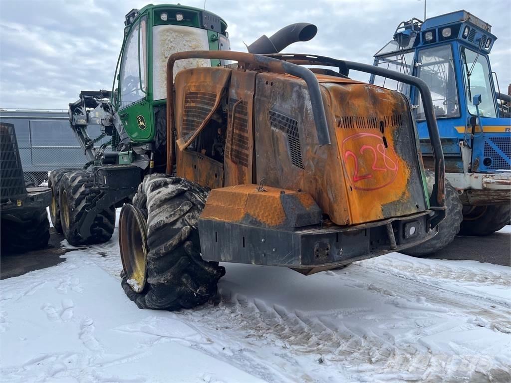 John Deere 1270G Harvesters