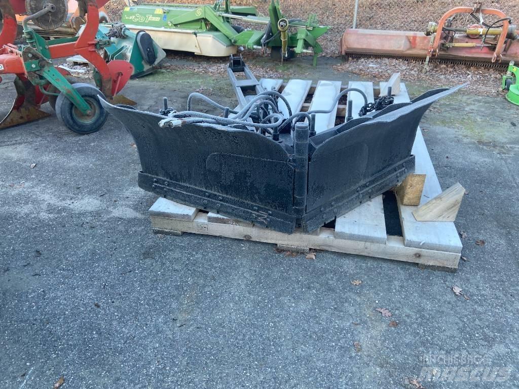  Vikplog Med Bom 2,5m Snow Grooming Equipment