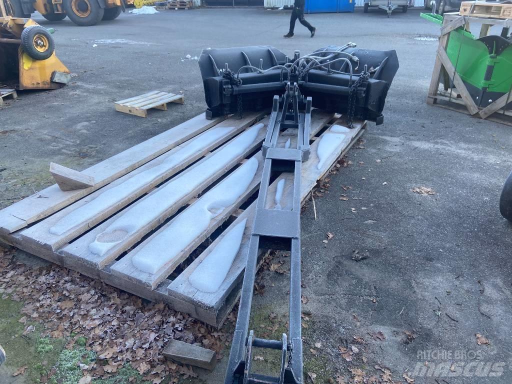  Vikplog Med Bom 2,5m Snow Grooming Equipment