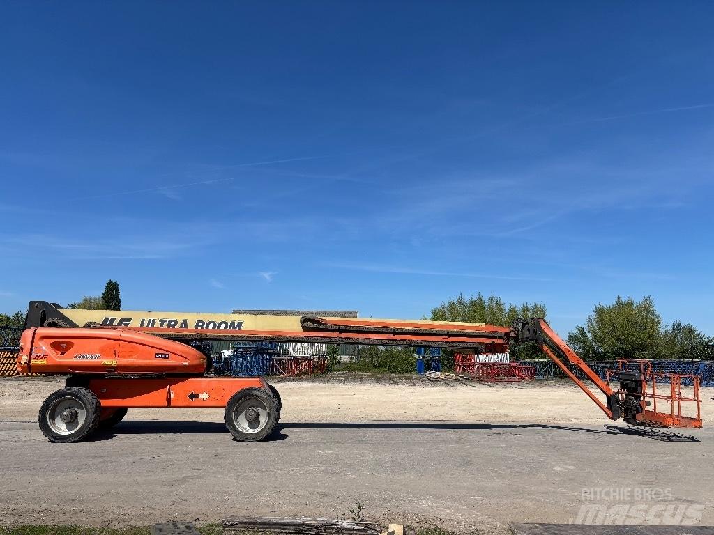 JLG 1350 SJP Telescopic boom lifts