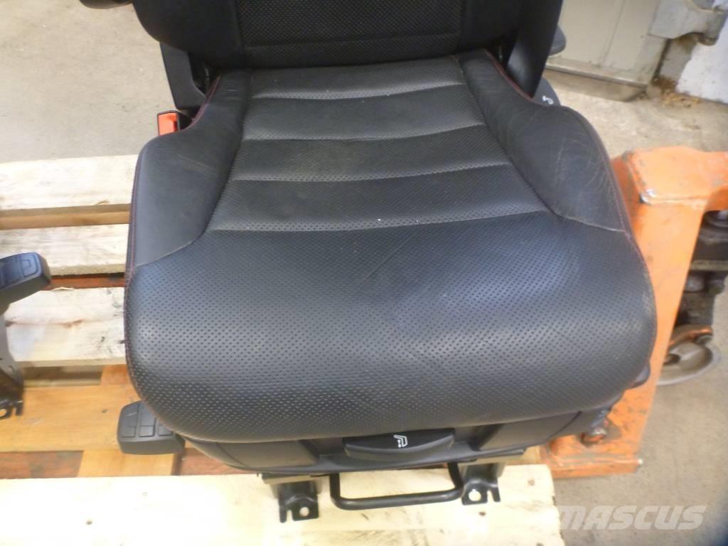 Scania R 650 Cabins and interior
