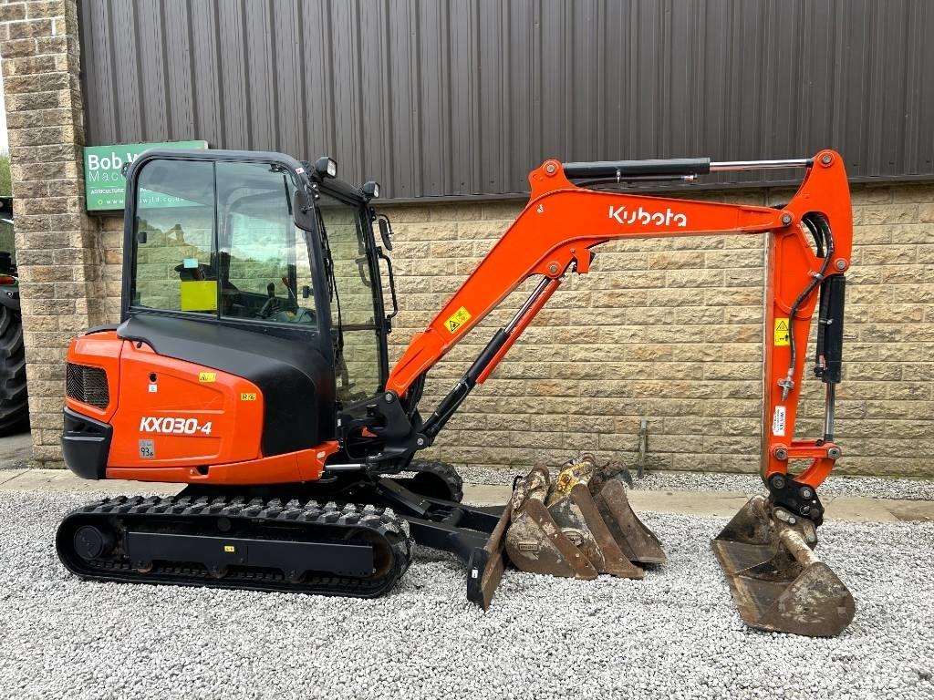 Kubota KX030-4 Mini Excavators <7t (Mini Diggers)
