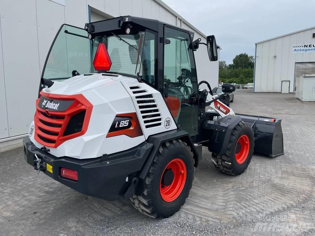 Bobcat L85 Wheel Loaders