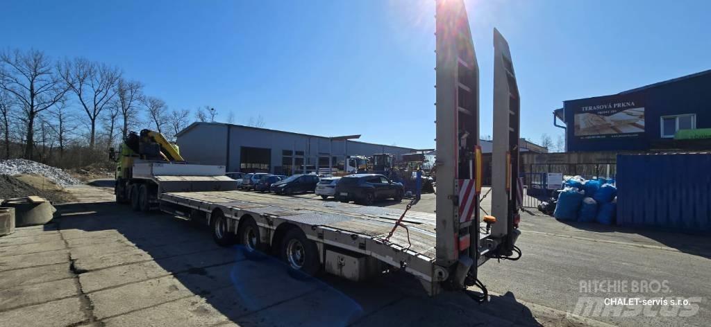 Schwarzmüller D40R Lowboy Trailers