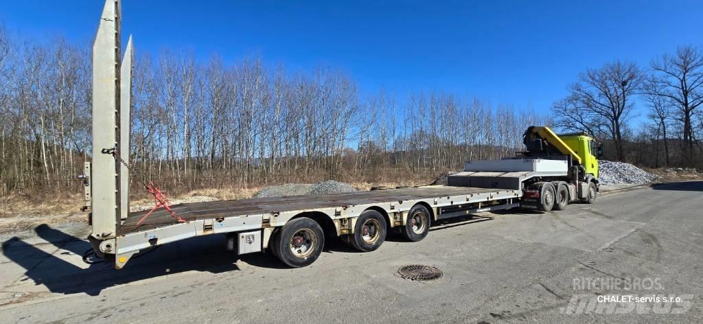 Schwarzmüller D40R Lowboy Trailers