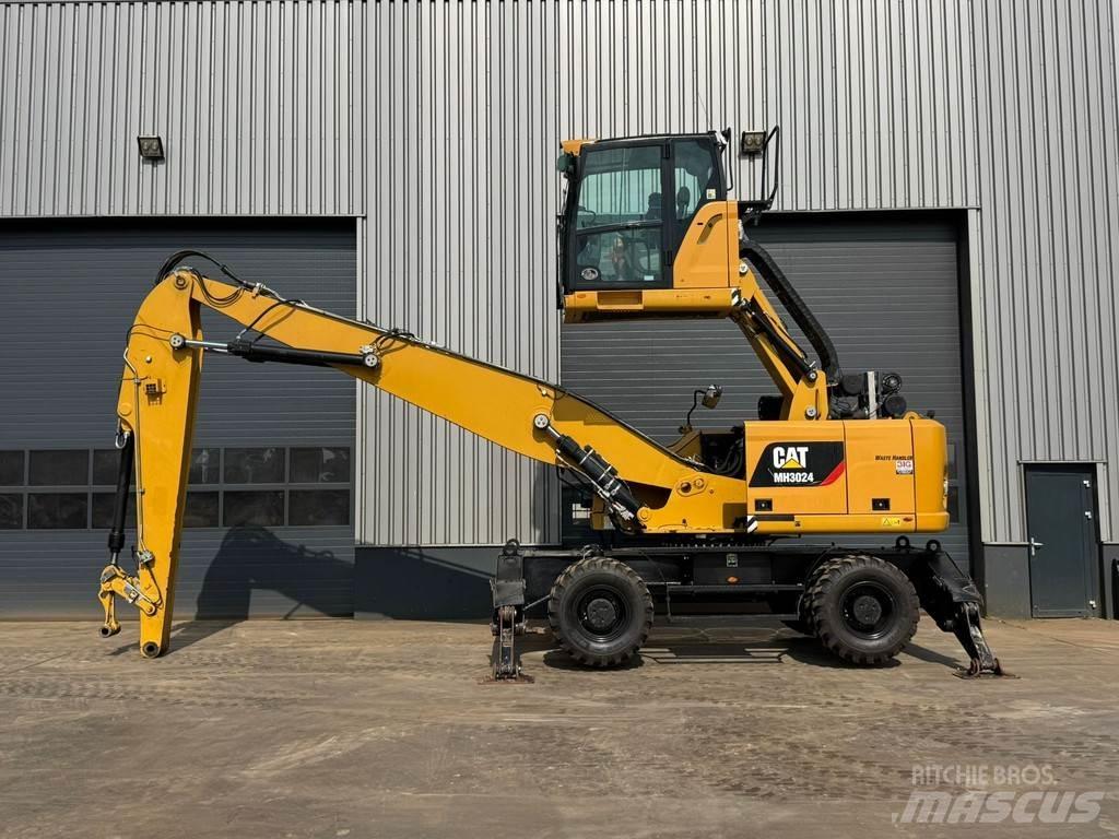 CAT MH3024 Waste / Industry Handlers