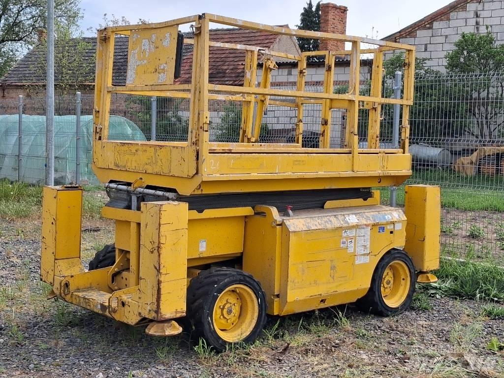 Genie GS 3268 Scissor Lifts