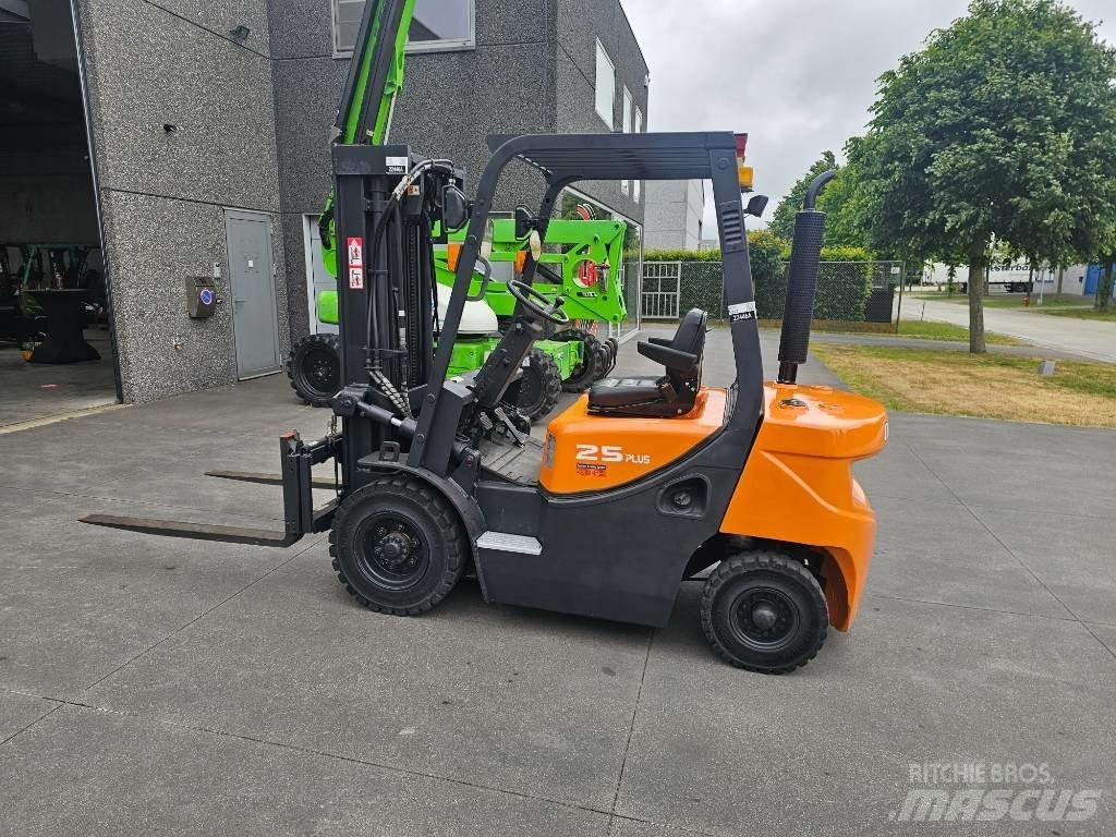 Doosan D 25 G Diesel Forklifts