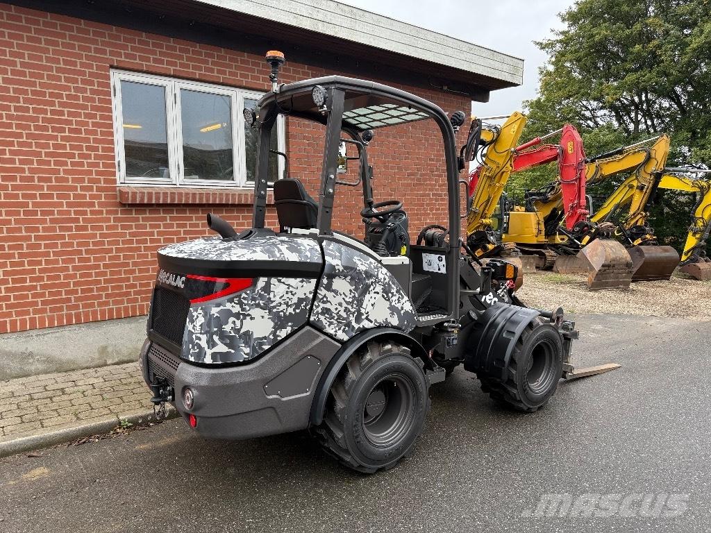 Mecalac MCL 6+ Mini Loader