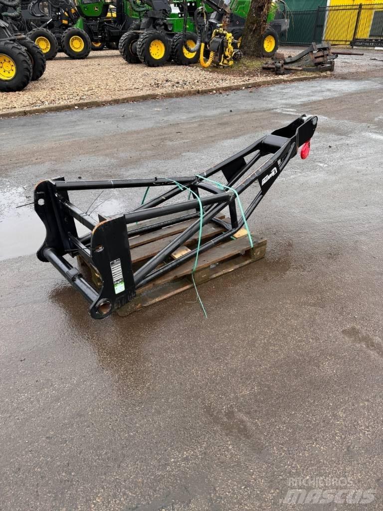 Manitou P2000 Hoists and Material Elevators