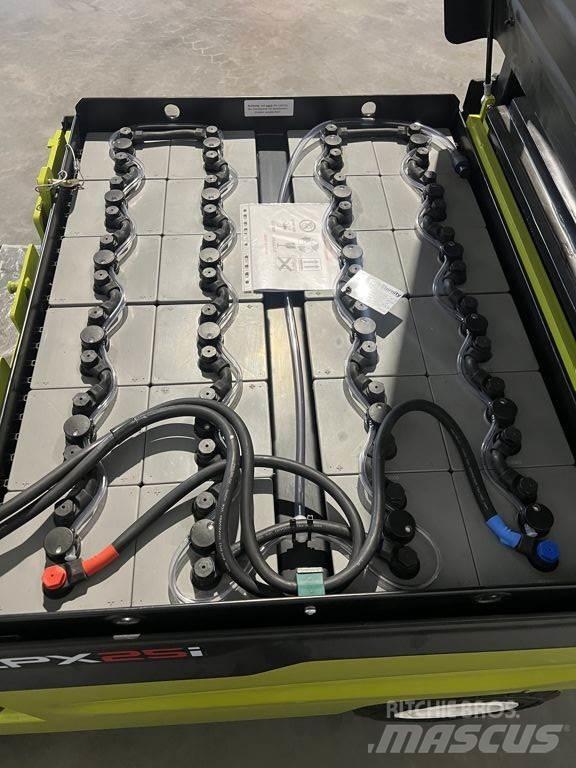 Clark EPX25i Electric Forklifts