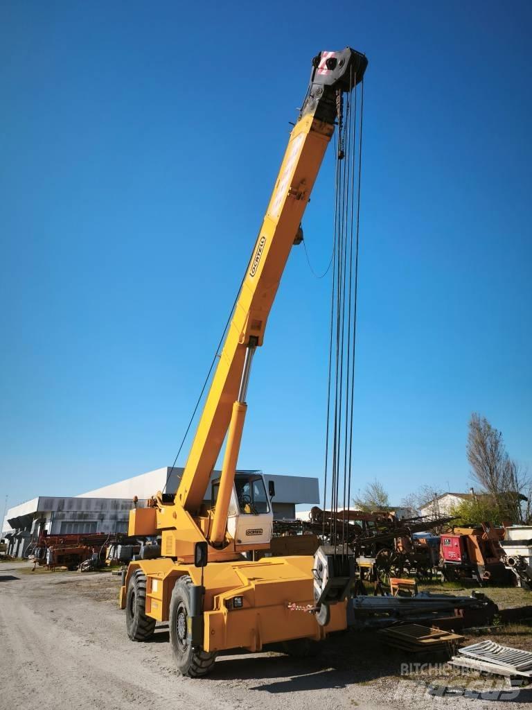 Locatelli Gril 835 Rough Terrain Cranes