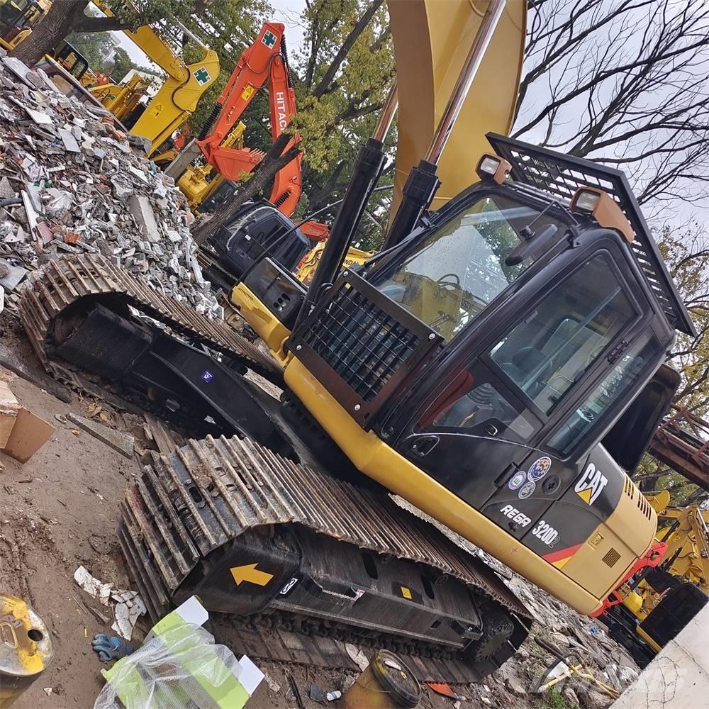 CAT 320 D L Crawler Excavators