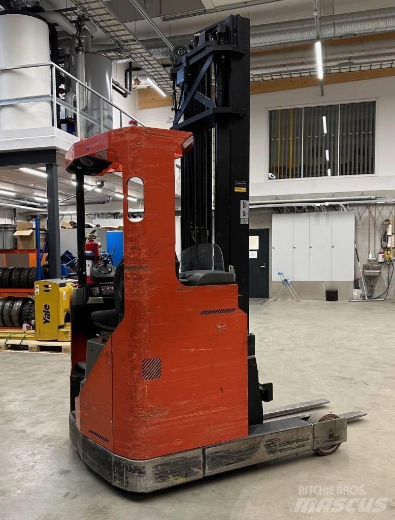 BT RR B 2 Reach trucks
