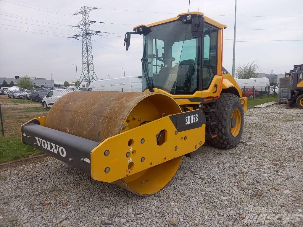 Volvo SD 115 B Single drum rollers
