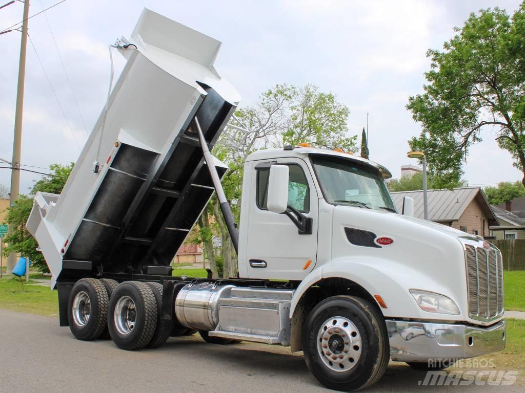 Peterbilt 579 Conventional Trucks / Tractor Trucks