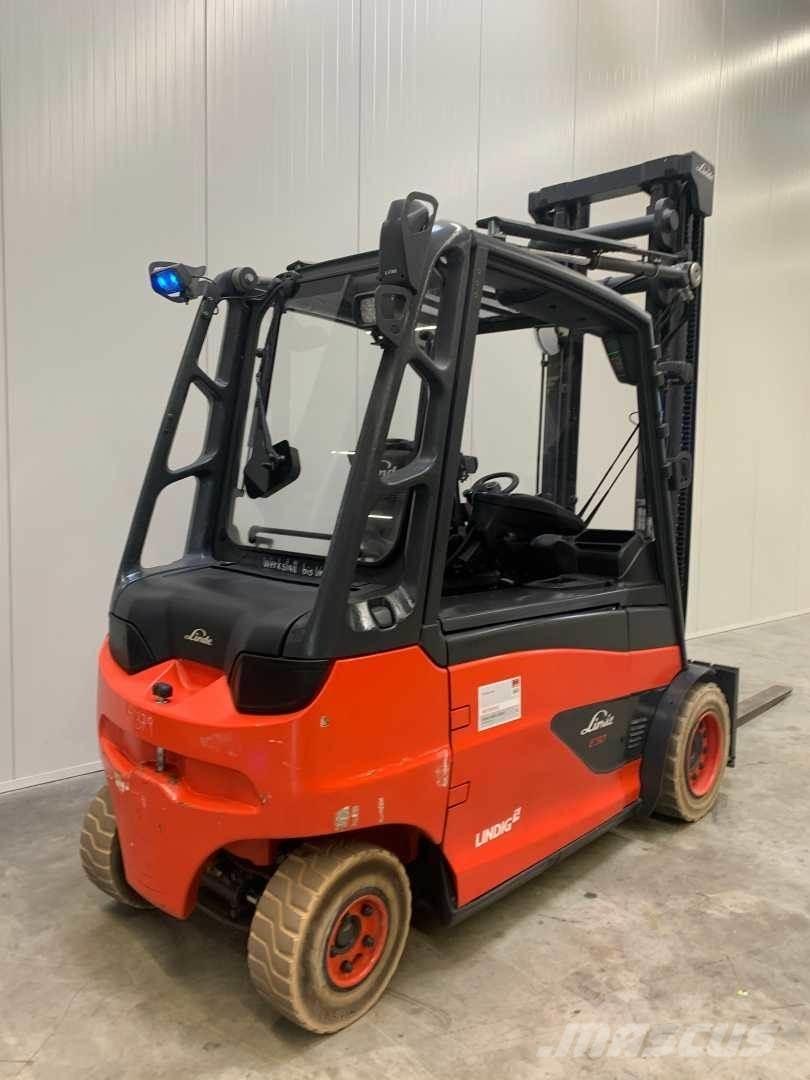 Linde E50HL Electric Forklifts