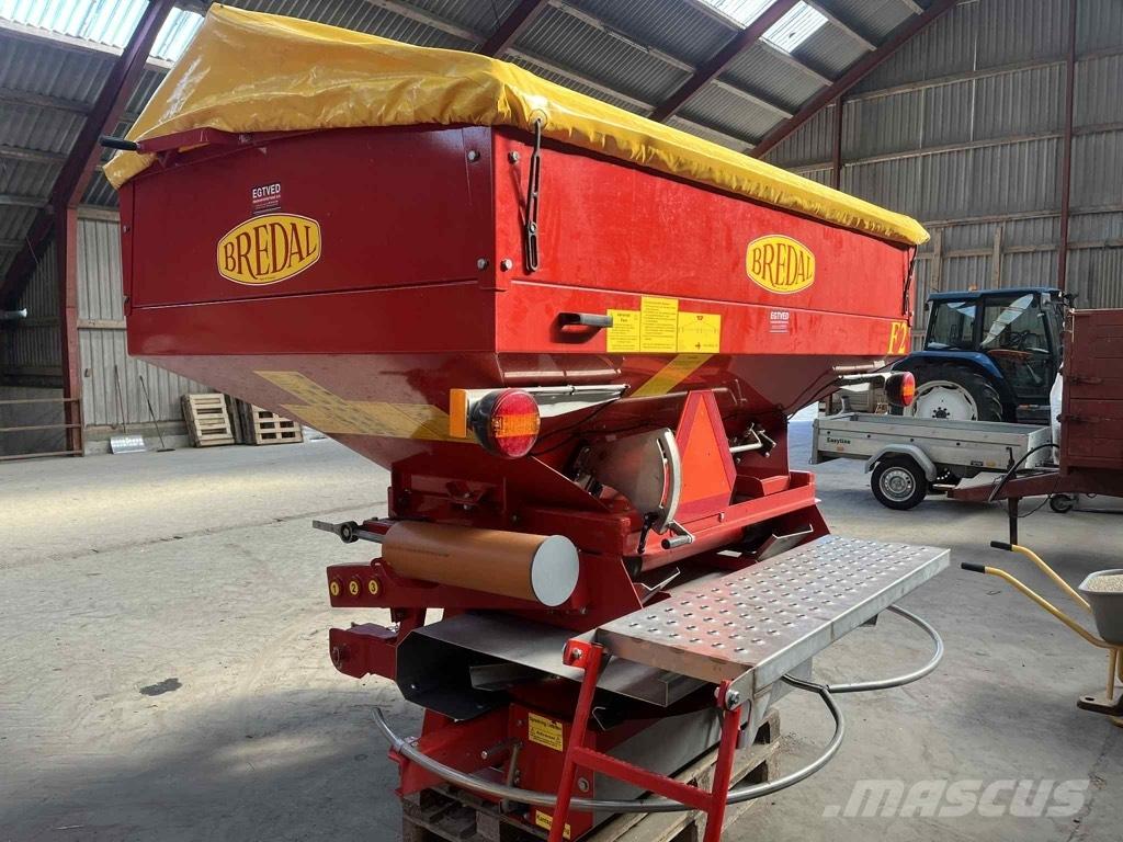 Bredal F2 3000 Manure spreaders