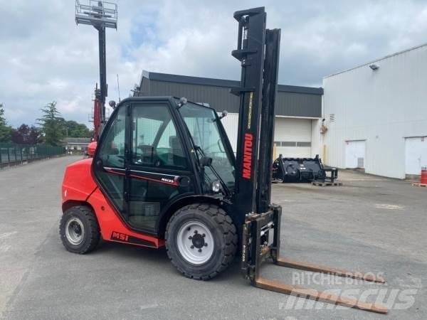 Manitou MSI35 Rough Terrain Trucks