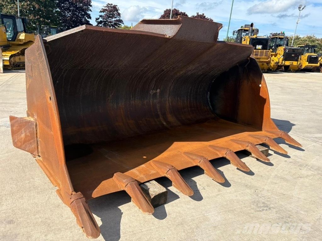 CAT 980 Bucket Buckets
