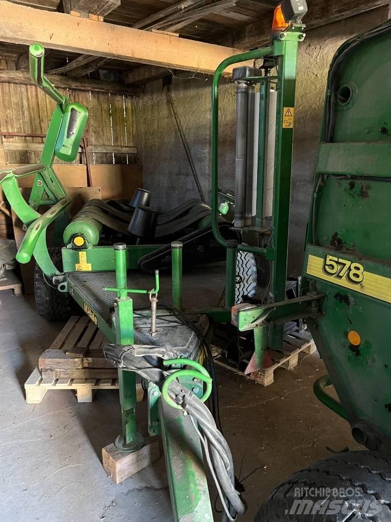 McHale 991 B Bale Wrappers