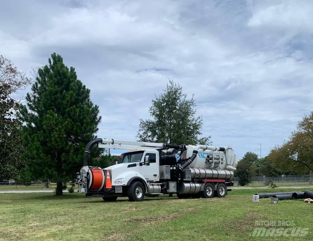 Vactor 2115P-18 Vacuum Trucks