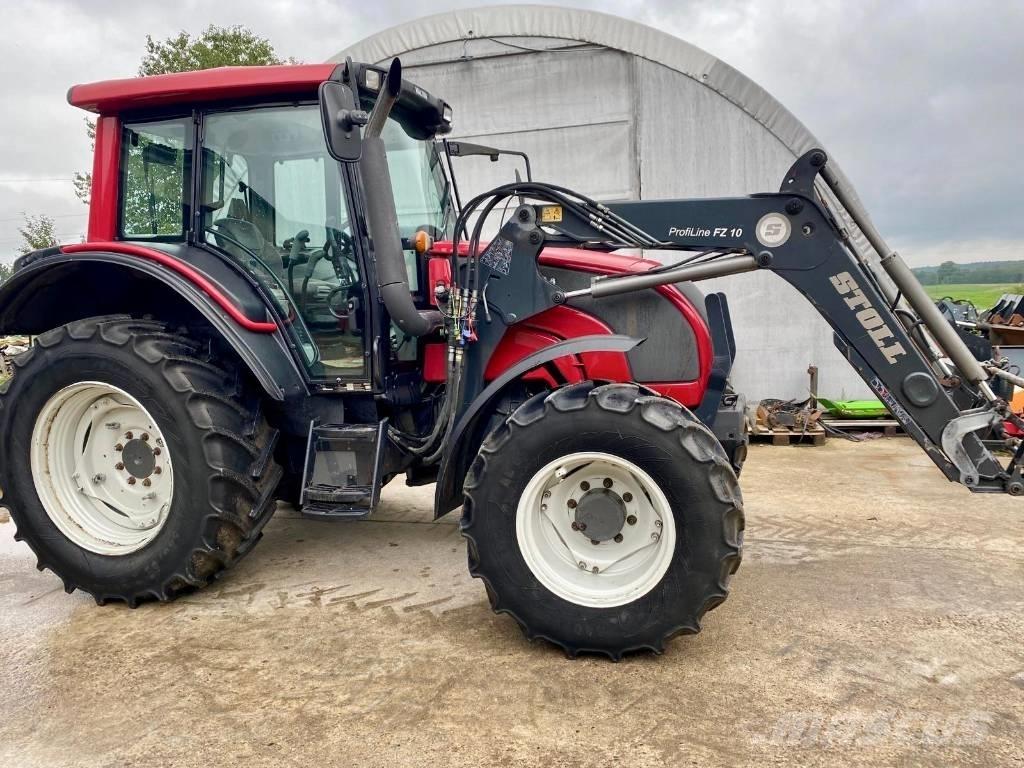 Valtra N 101 HT Tractors
