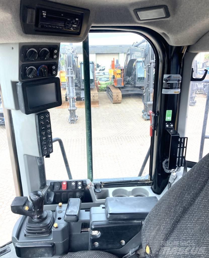 CAT 972 M Wheel Loaders