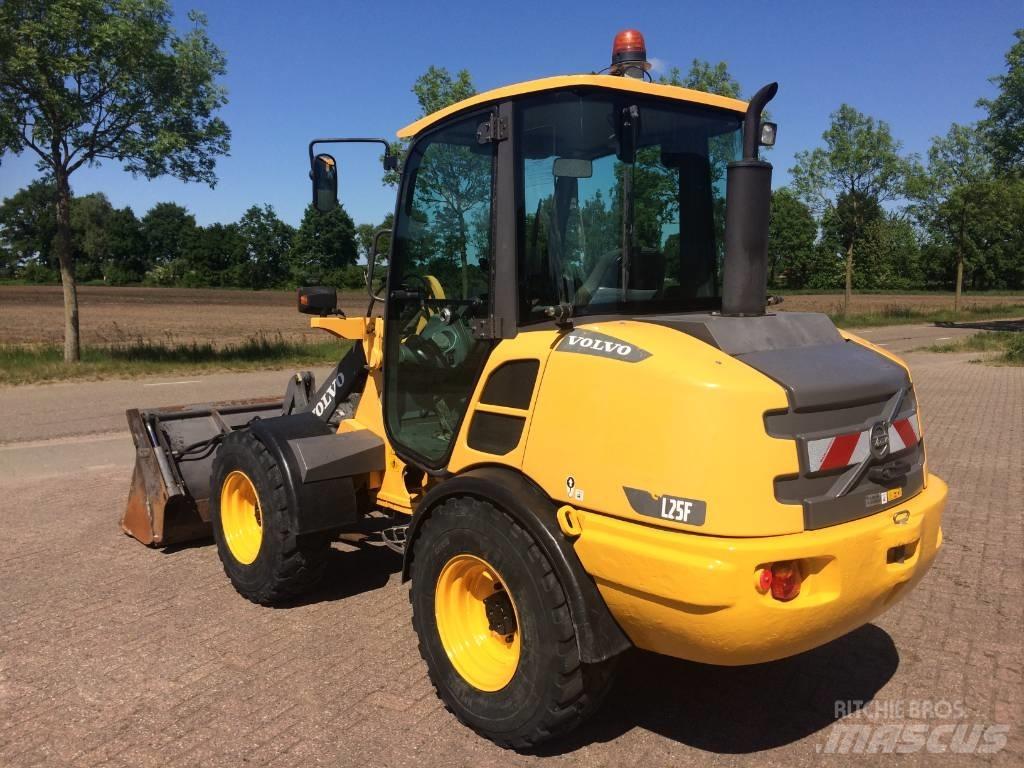 Volvo L 25 F Wheel Loaders