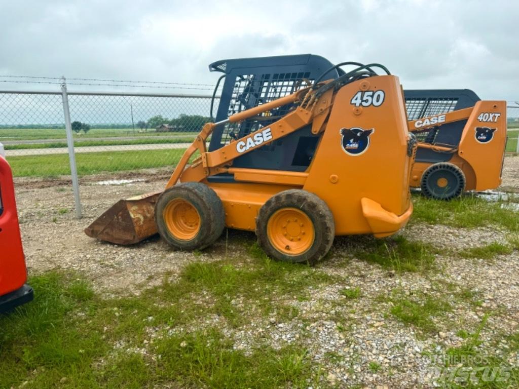 CASE 450 Skid Steer Loaders