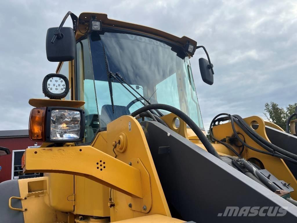 Volvo L 120 E Wheel Loaders